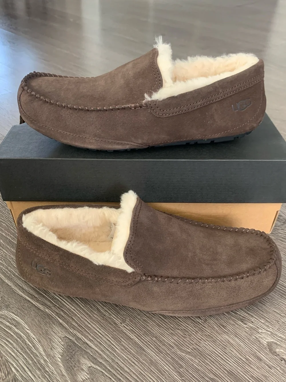 UGG MENS Linscot slippers